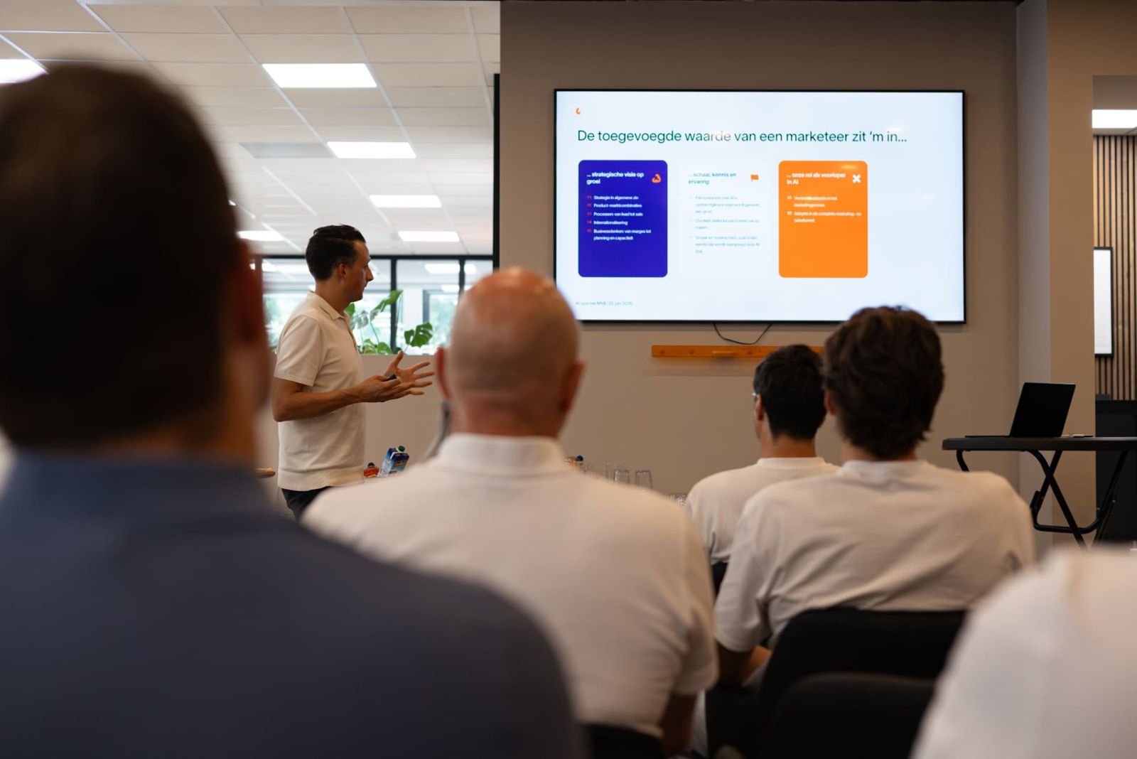 Volle zaal tijdens het AI-event bij LeadLogic